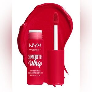 NYX Smooth Whip Matte Lip Cream- Cherry Crème